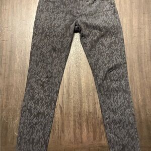 Lucky Brand Black Charlie Skinny Jeans. Women’s Size 6